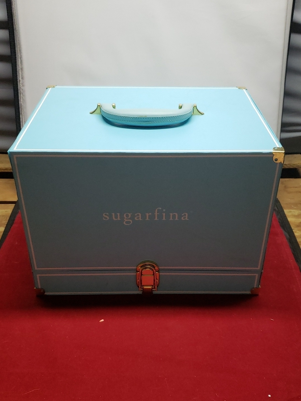 Sugarfina Light Blue Trunk Case Jewelry Box 4 Tier Rings Cute Chic